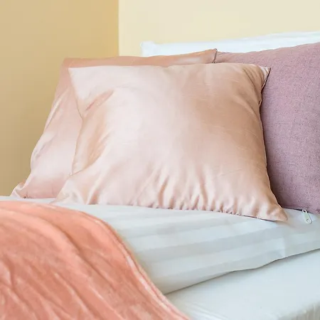 Rent Like Home - Pereca 13/19 Apartment *