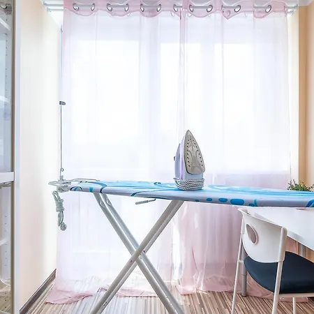 Rent Like Home - Pereca 13/19 Apartment